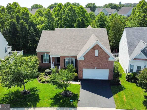 13033 Ormond Dr, Bristow, VA 20136