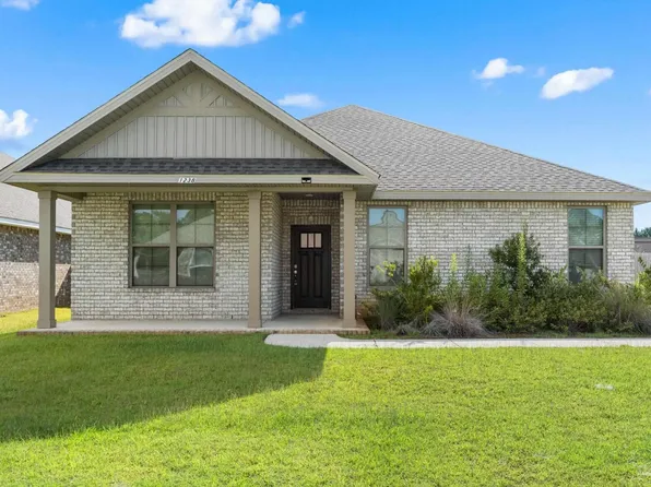 1238 Fenwick Ct, Cantonment, FL 32533