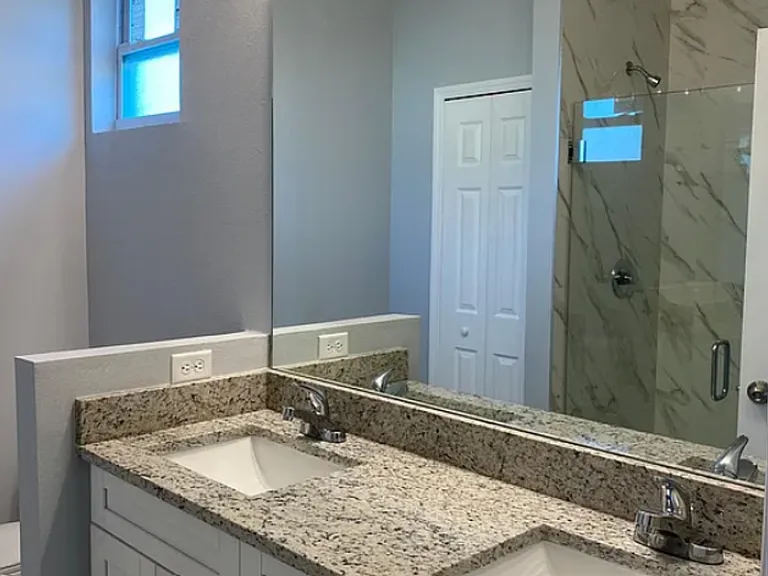 3401 N Avenida Republica De Cuba — Photo 13