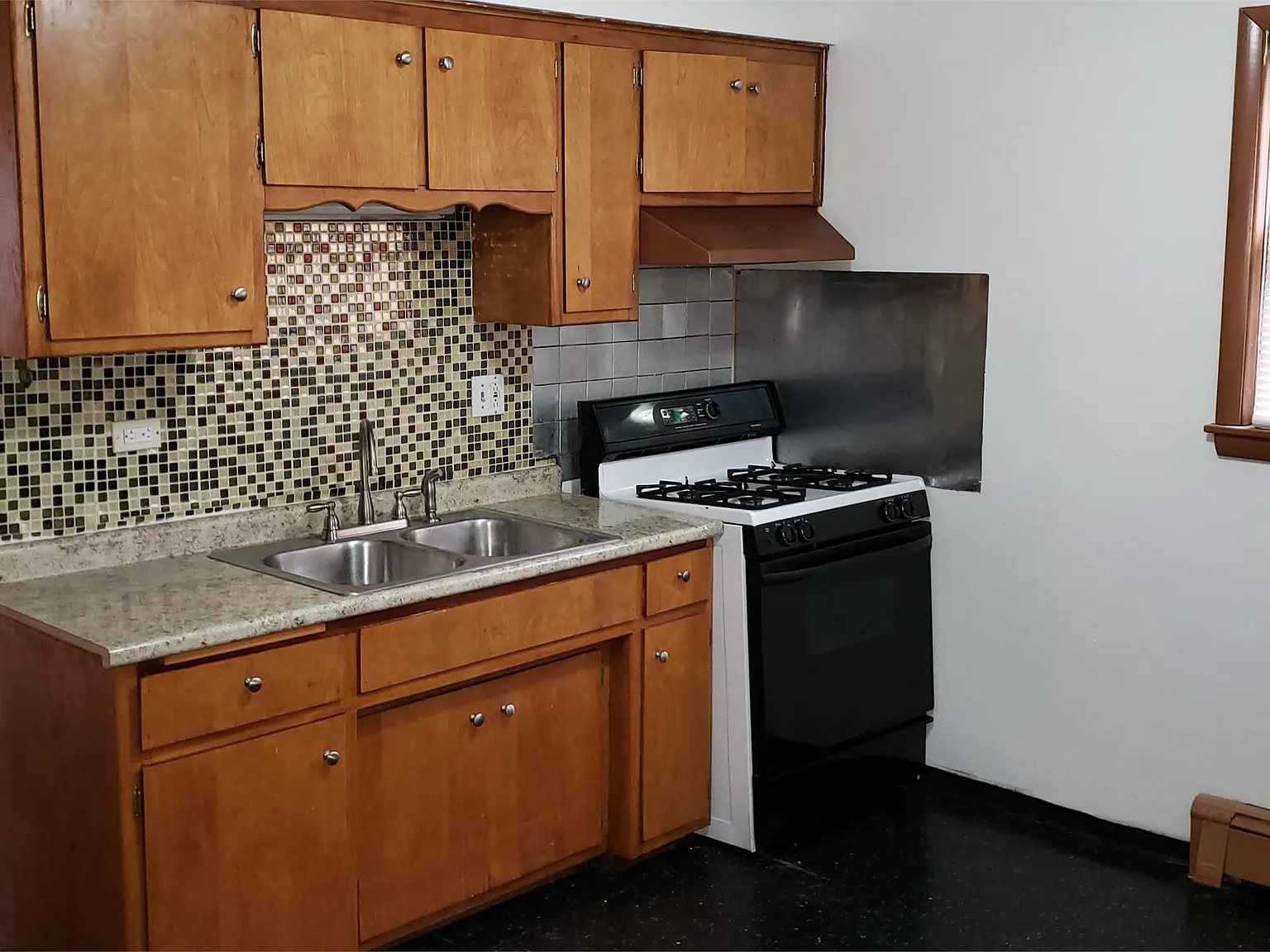 724 W 138th St Riverdale, IL 60827 - 3 — Photo 1