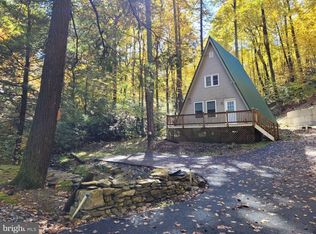 714 Dever Hollow Rd, Millerstown, PA 17062