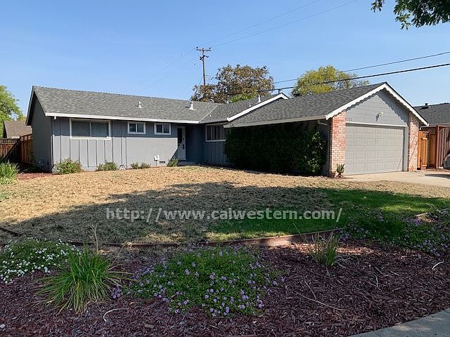 1st image of 1721 Peony Ln