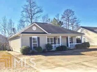 402 Northwoods Dr, Lagrange, GA 30241