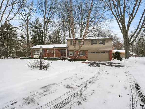 20268 Beechaven St, Southfield, MI 48076