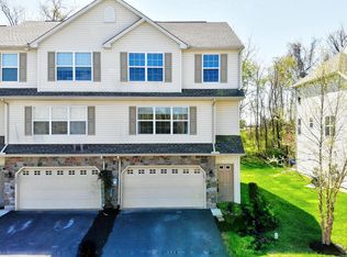 137 Mapleton Blvd, Harrisburg, PA 17112