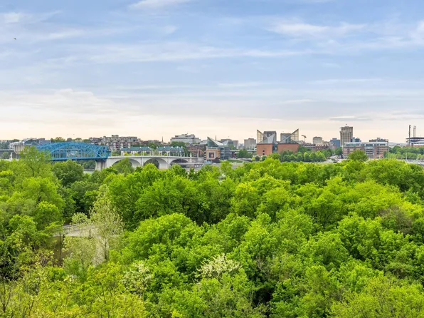 200 Manufacturers Rd APT 607, Chattanooga, TN 37405