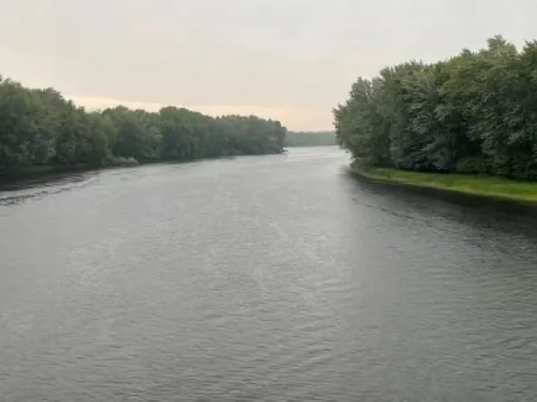 Shore Dr #12, Wallace, MI 49893