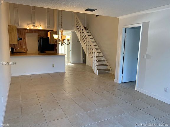 ED23540E-7740-49E9-8699-3BC0E6A1E0A8