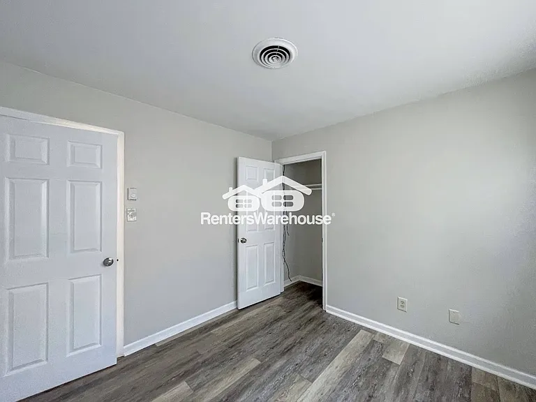 2912 Doris Ave — Photo 24