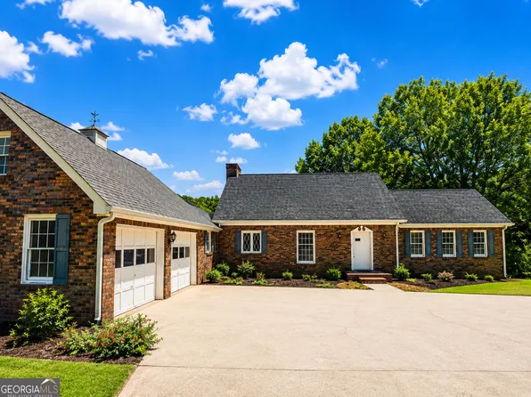4545 Twin Lakes Dr SW, Monroe, GA 30656