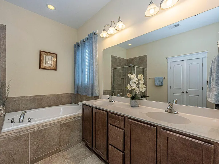 3695 Spindrift Dr — Photo 19
