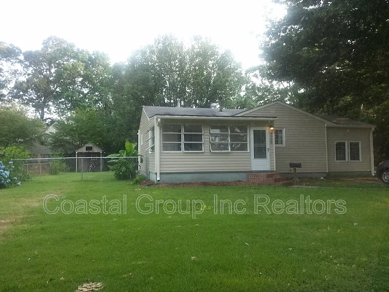 4733 Adler Ave — Photo 4