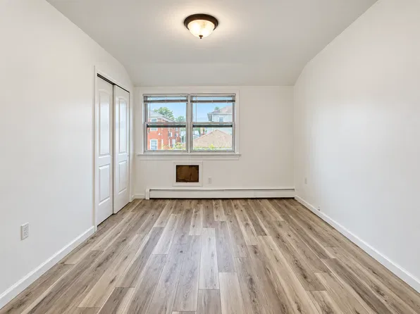 14719 Delaware Ave Floor 2, Flushing, NY 11355