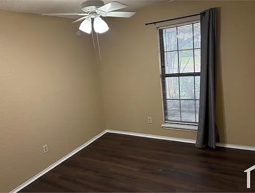 7204 Kary Lynn Dr E — Photo 10