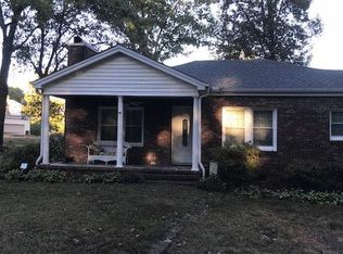 918 Miller Rd, Greenville, SC 29607