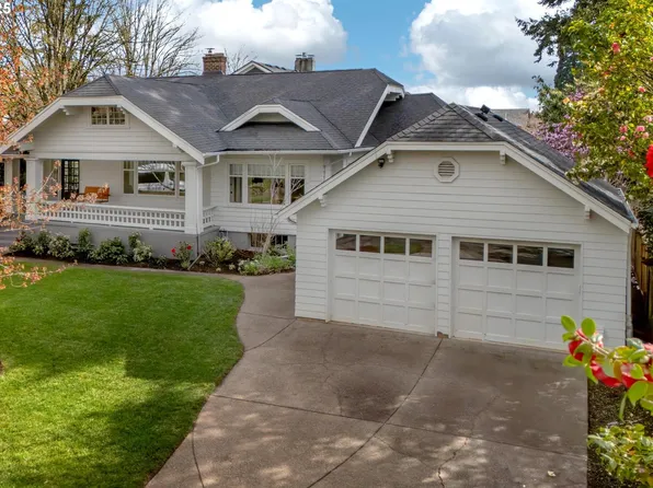 2636 NE Ridgewood Dr, Portland, OR 97212