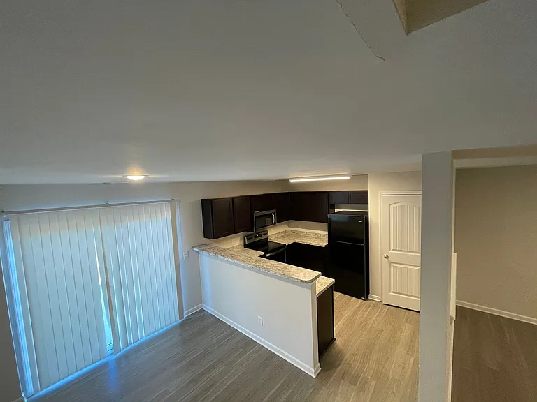 12 Saint Augustine Way — Photo 4