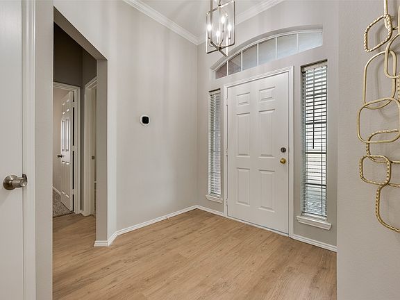 3rd image of 5512 Worley Dr