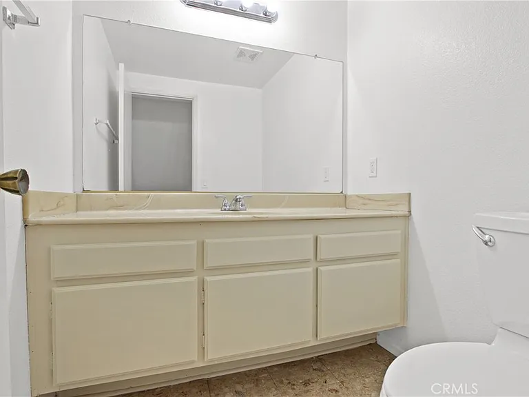 828 N Garfield Ave #B — Photo 11