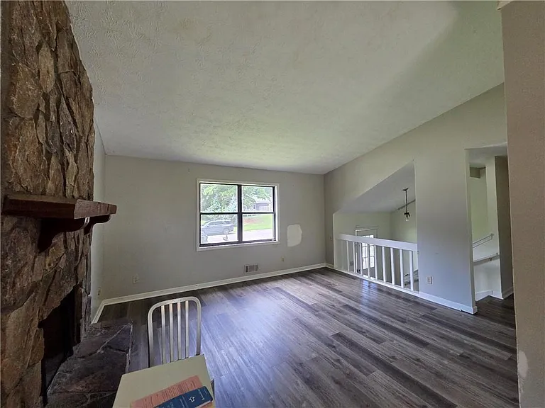5034 Cherokee Ct — Photo 8