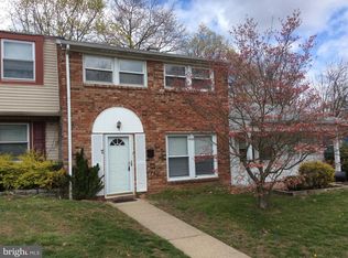 7 Rittenhouse Ct, Willingboro, NJ 08046
