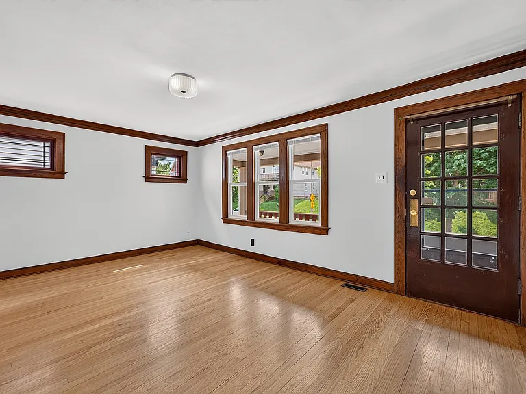 2836 N Richards St — Photo 1