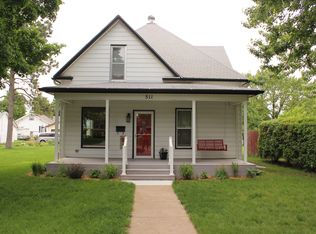 511 Hancock St, Holdrege, NE 68949