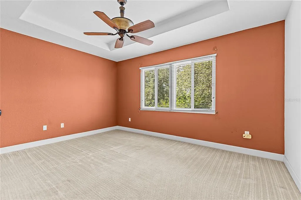 3 bed, 2.5 bath, 2059 sqft, $2,250 — Photo 3