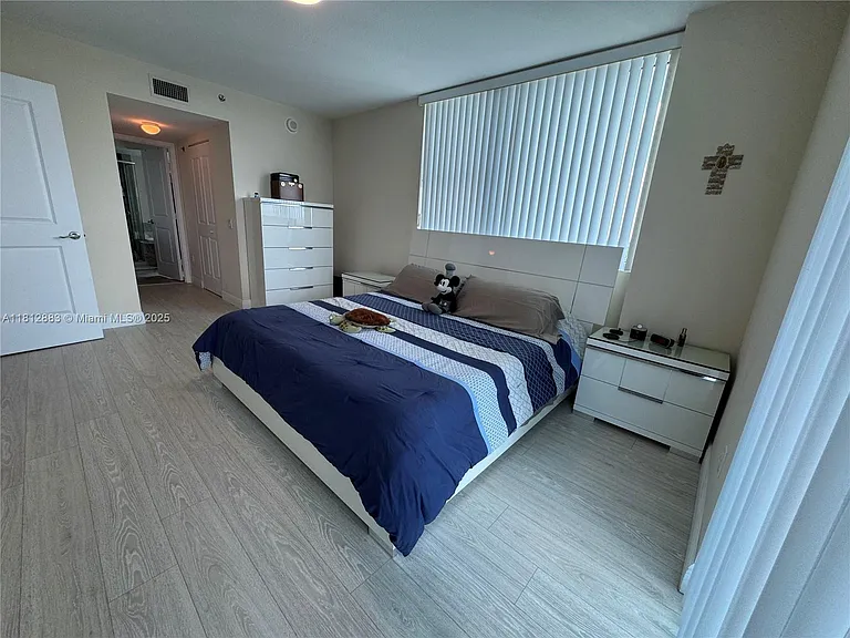 2641 N Flamingo Rd #1001N — Photo 68
