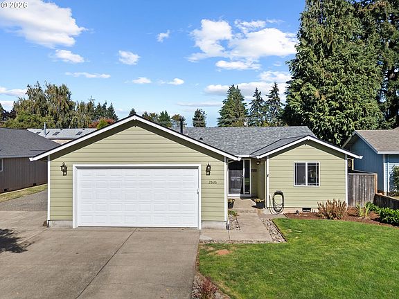 2nd image of 2535 12th Ave