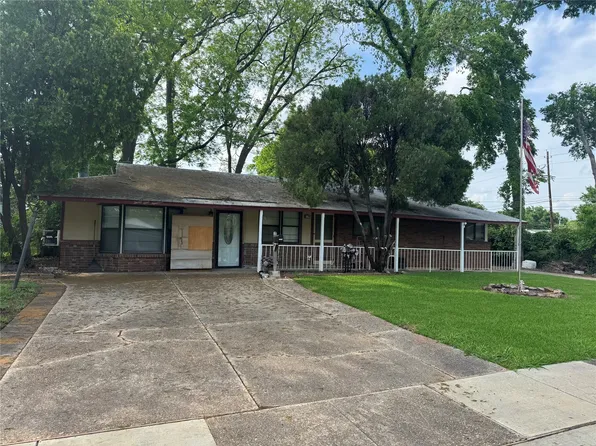 3119 Oliver St, Bossier City, LA 71112