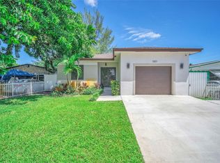 1831 SW 48th Ave, West Park, FL 33023