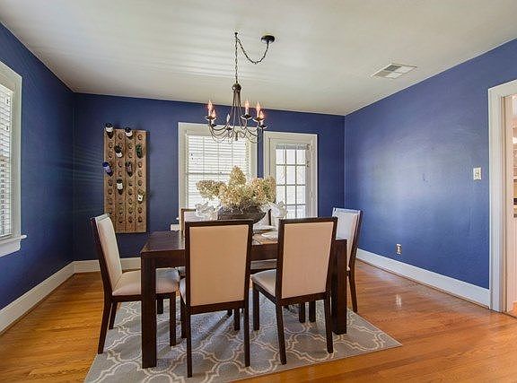 4th image of 231 W Grace St