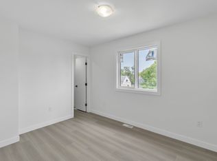 1273 Manitoba Ave, Winnipeg, MB R2X0K8