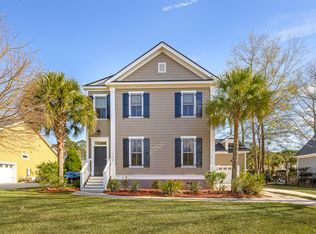 1144 Lands End Dr, Hanahan, SC 29410