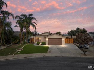5804 Potenza Ln, Bakersfield, CA