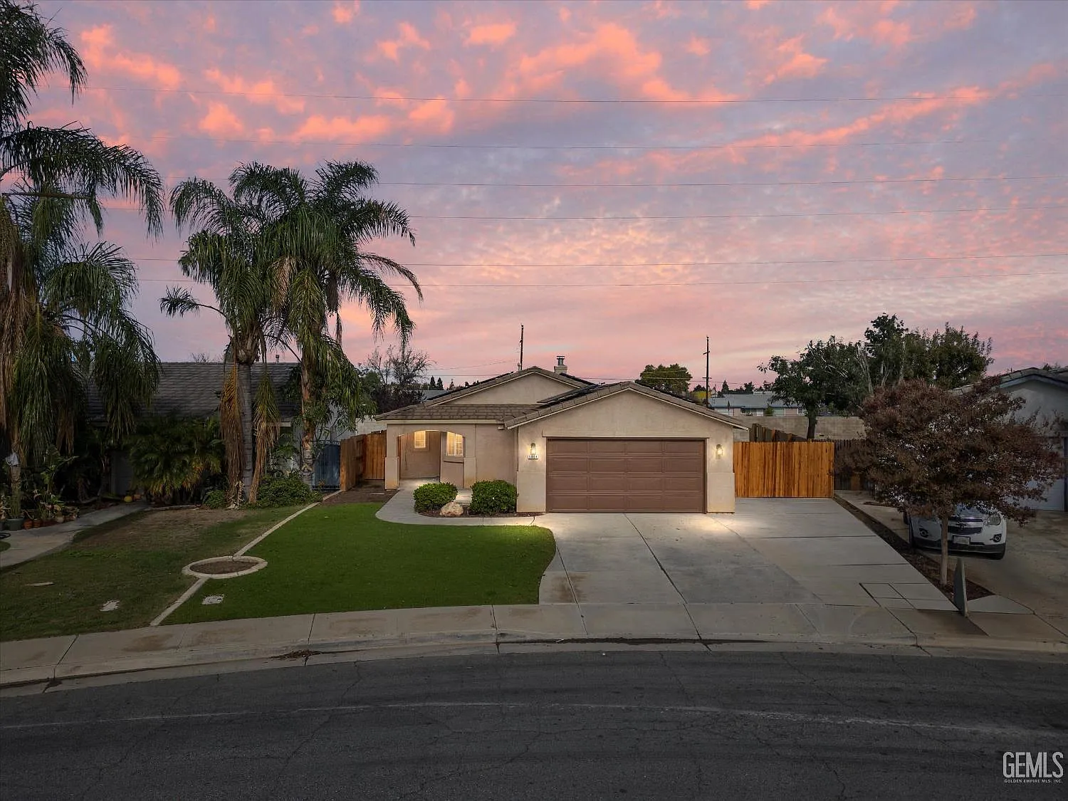 5804 Potenza Ln photo 1