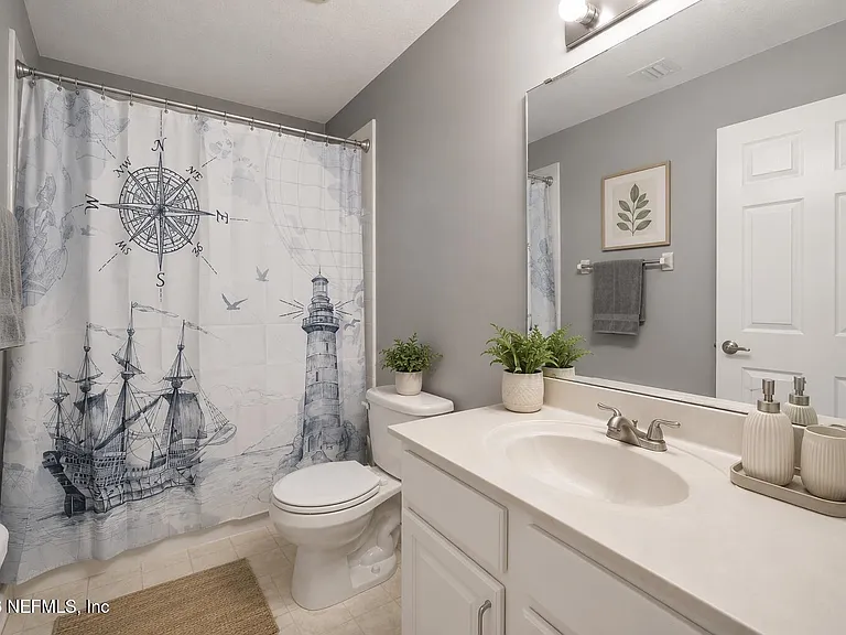 832 Heritage Lakes Dr — Photo 6