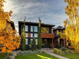 2009 N 40th Ave SW, Calgary, AB T2T 1R5