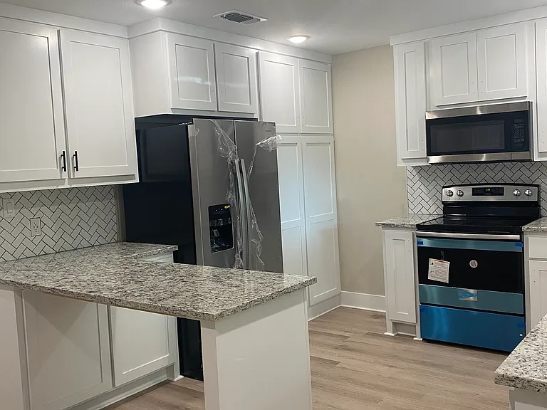 1327 Bunny Rabbit Rd — Photo 10