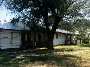 2821 Barn Rd, Solomon, KS 67480