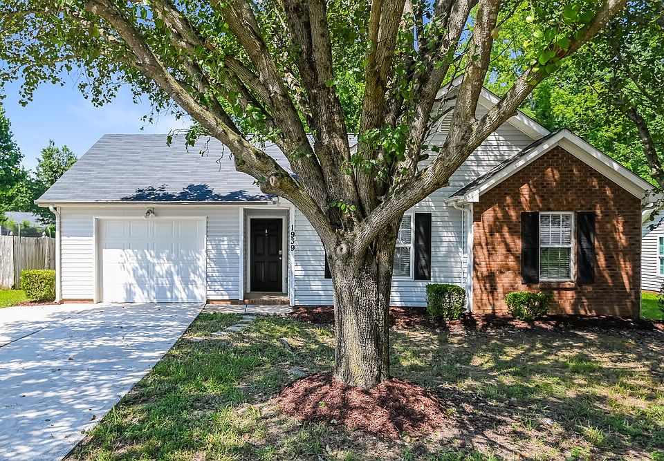 1st image of 1939 Dietrich Ln