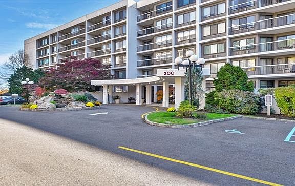 2nd image of 200 High Point Dr #2111