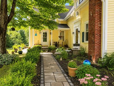 437 High St, Hanson, MA, 02341
