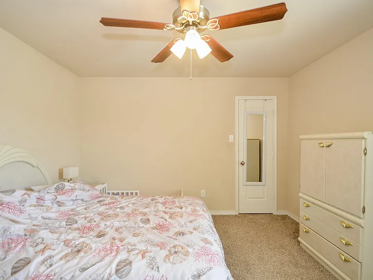 9426 Barton Xing — Photo 22