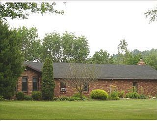 1st image of 251 Mamont Dr