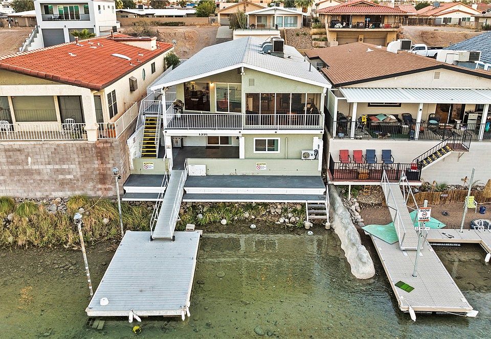 1st image of 1391 Riverfront Drive