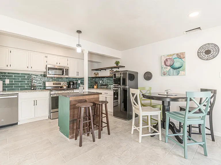346 Natalen Ave #2 — Photo 5