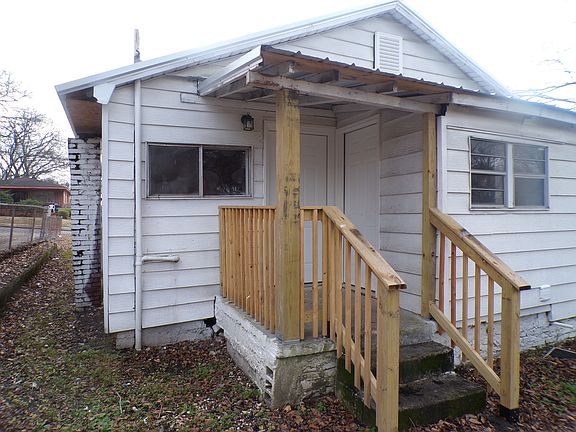 3rd image of 4344 44th Ave N