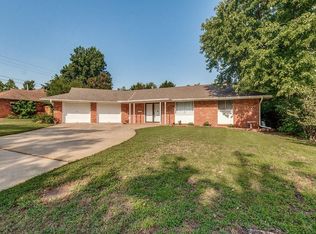 6121 Kingston Rd, Oklahoma City, OK 73122